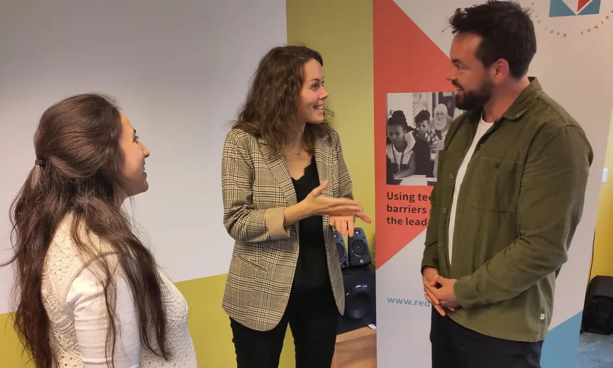 Diversitet som drivkraft: AI-iværksætter hjælper kvinder med at finde fodfæste i tech